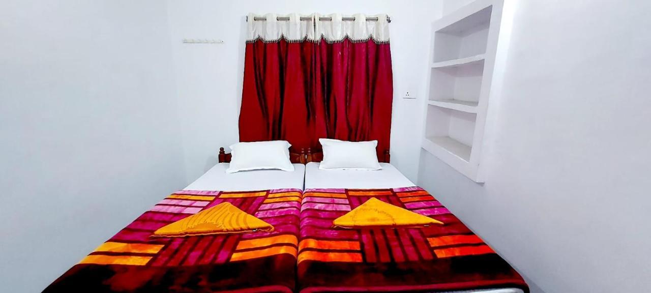 Nilam Guest House Bodh Gaya Εξωτερικό φωτογραφία